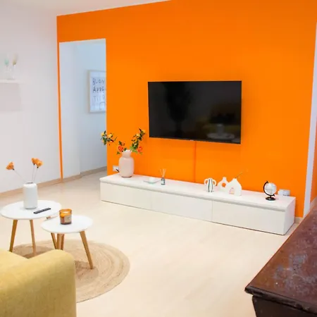 Orange Please - * Trieste