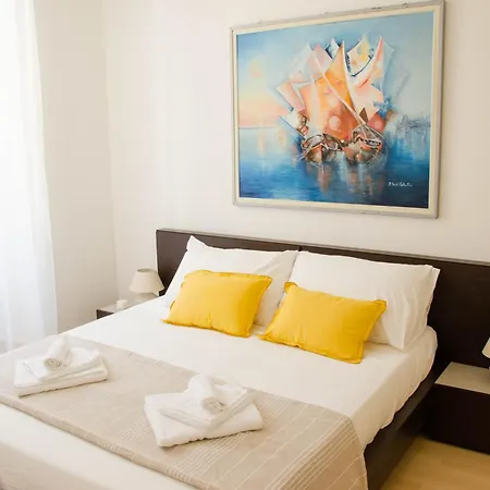 Appartement Orange Please - Trieste