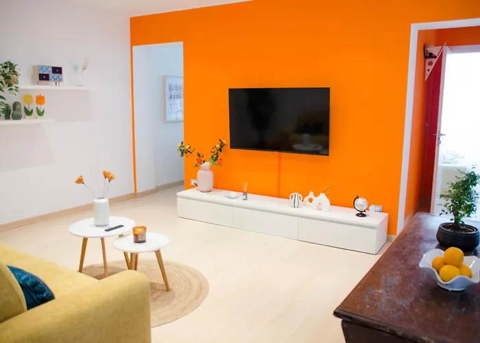 Orange Please - * Trieste